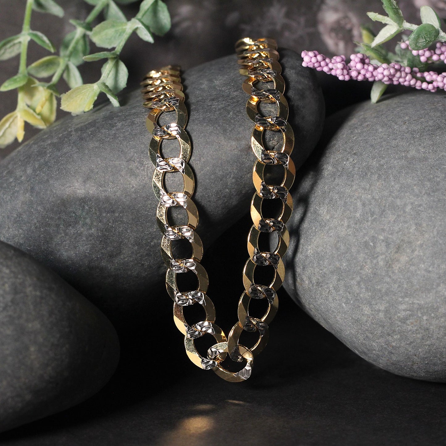 10 mm 14k Two Tone Gold Pave Curb Chain (9.70 mm)